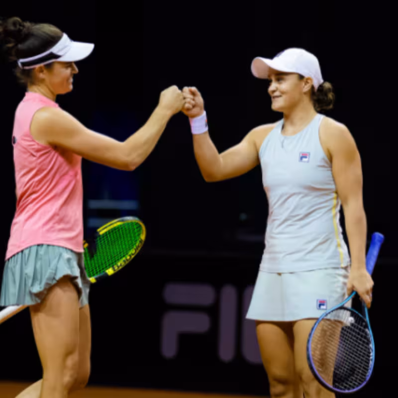 Barty se va de Stuttgart con un doblete bajo el brazo