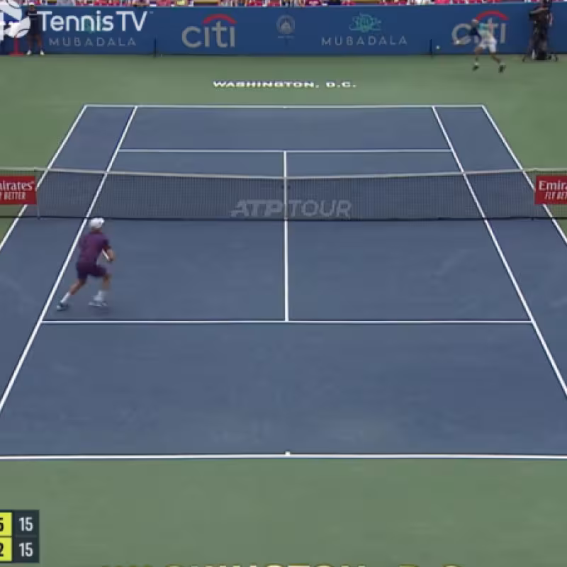Dimitrov protagoniza el alucinante punto del torneo en Washington