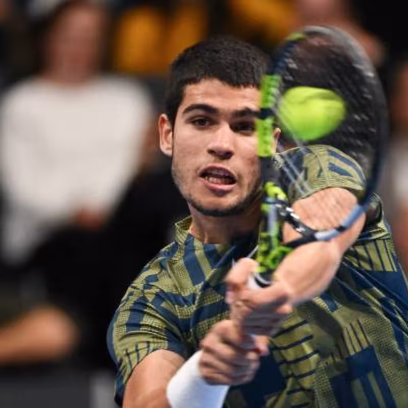 Carlos Alcaraz gana a Botic Van de Zandschulp en ATP Basilea 2022. Foto: gettyimages