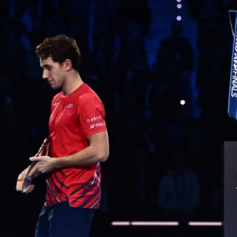 Casper Ruud tras perder la final de las ATP Finals 2022 ante Novak Djokovic. Foto: Getty