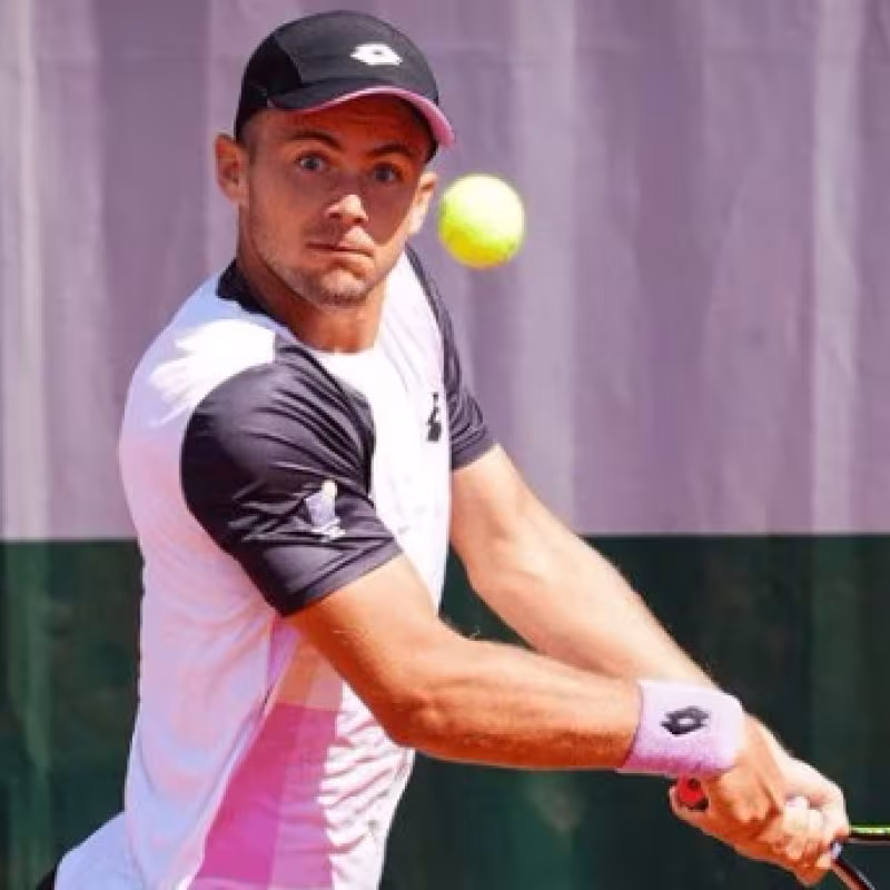 ¿Quién es Enzo Couacaud, el próximo rival de Djokovic en Australia?