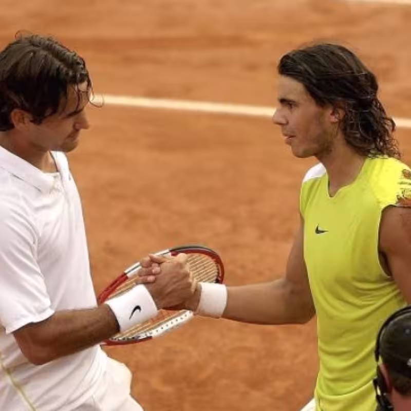 Rafael Nadal y Roger Federer se saludan tras la final de Roma 2006. Foto: Getty Images