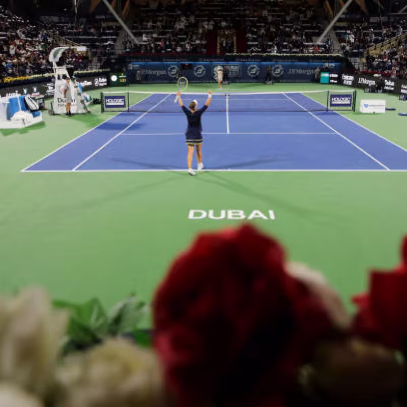 Diferencia prize money entre mujeres y hombres en torneo de Dubái. Foto: gettyimages