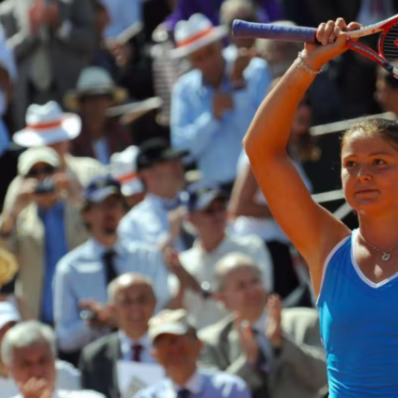 Dinara Safina en rueda de prensa. Fuente: WTA
