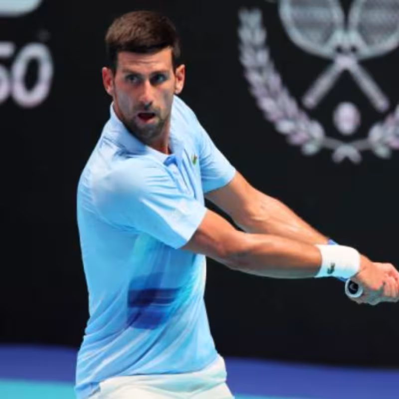 Novak Djokovic felicita a Borna Coric por su título en el Masters 1000 de Cincinnati