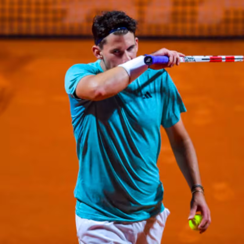 Varillas se aprovecha de las dudas de Thiem