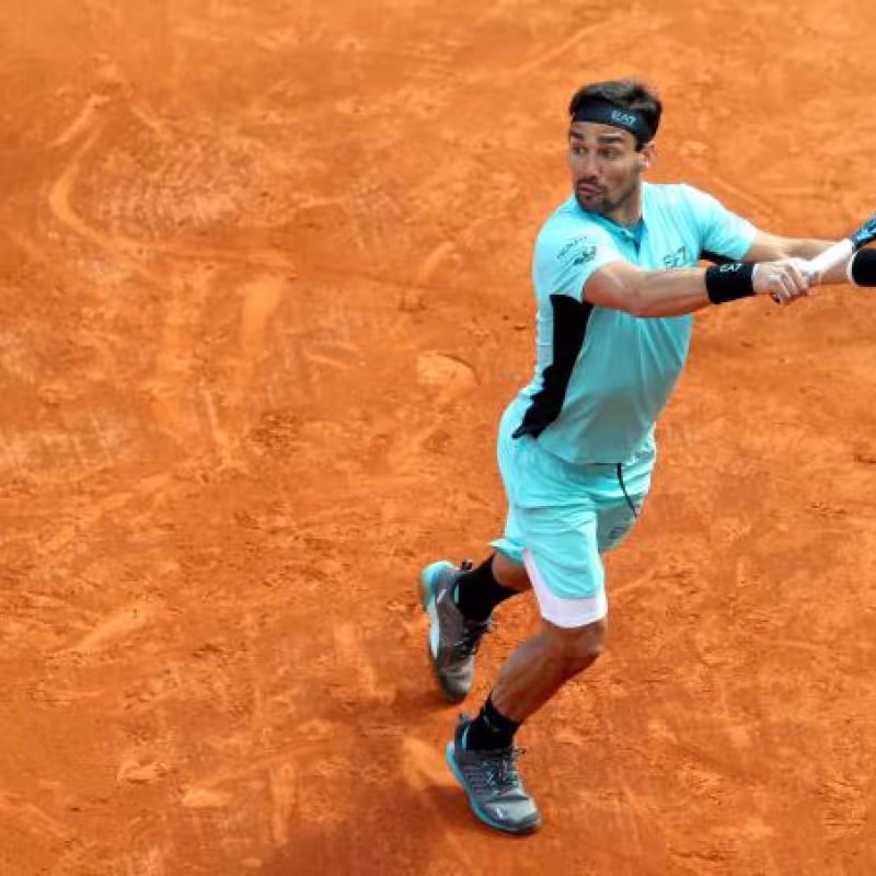 Fognini expulsado por insultar a un juez de línea