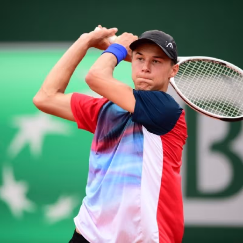 Gabriel Debru se convirtió en el cuarto jugador más joven en ganar un partido en un Challenger