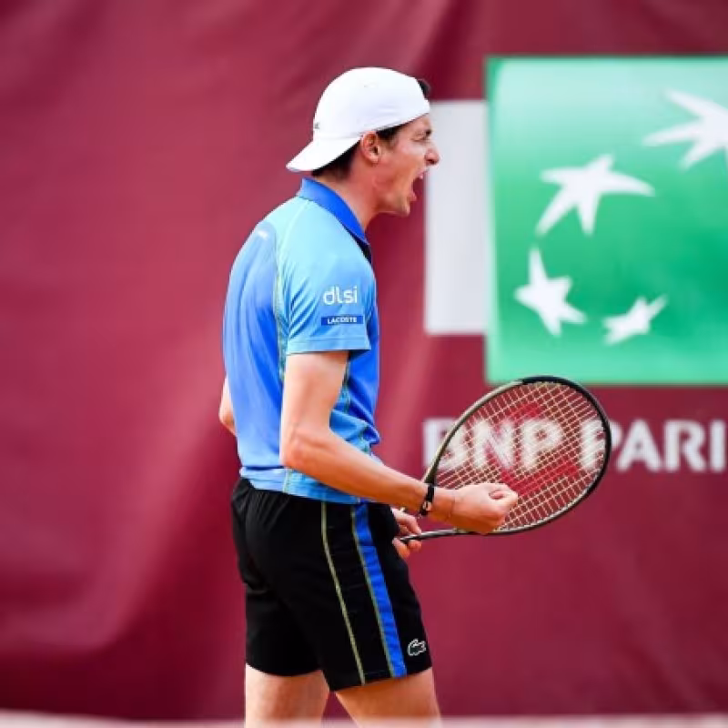Humbert elimina a Wawrinka del Challenger de Burdeos