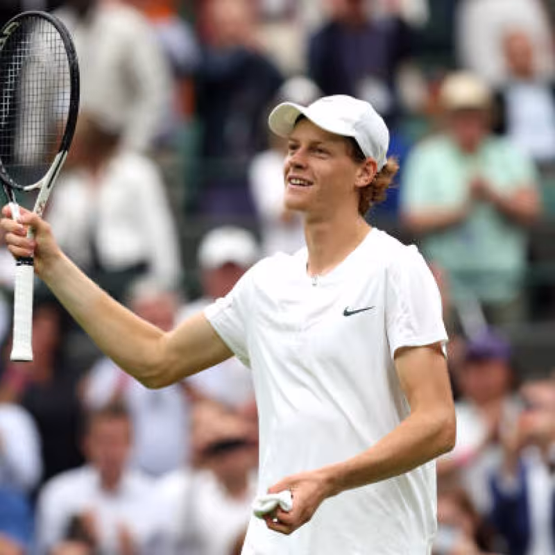 Sinner, tercer italiano en llegar a semifinales de Wimbledon