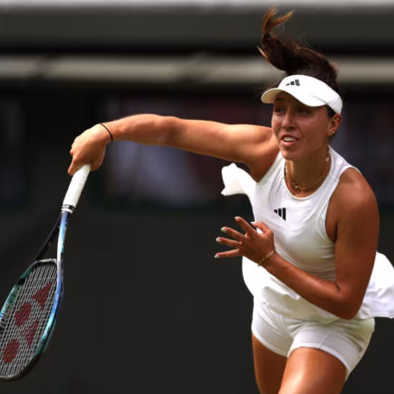 Pegula impone su favoritismo y sigue creciendo en hierba