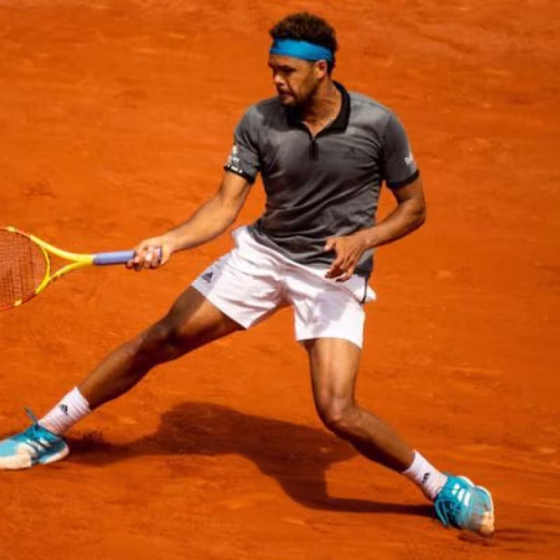 Tsonga causa baja en Roland Garros 2020 y es reemplazado por un jugador español