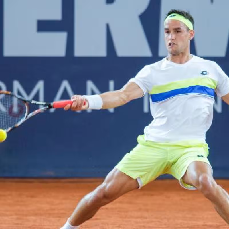 Nico Kicker vuelve al tenis con victoria