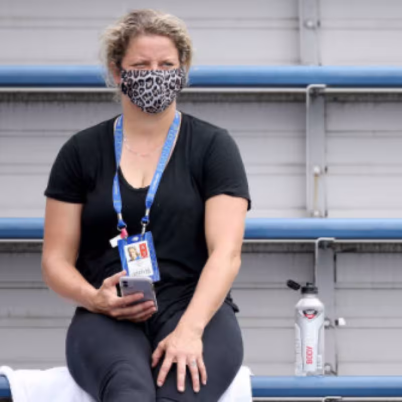 Kim Clijsters presencia un partido en las gradas de Cincinnati. Fuente: Getty