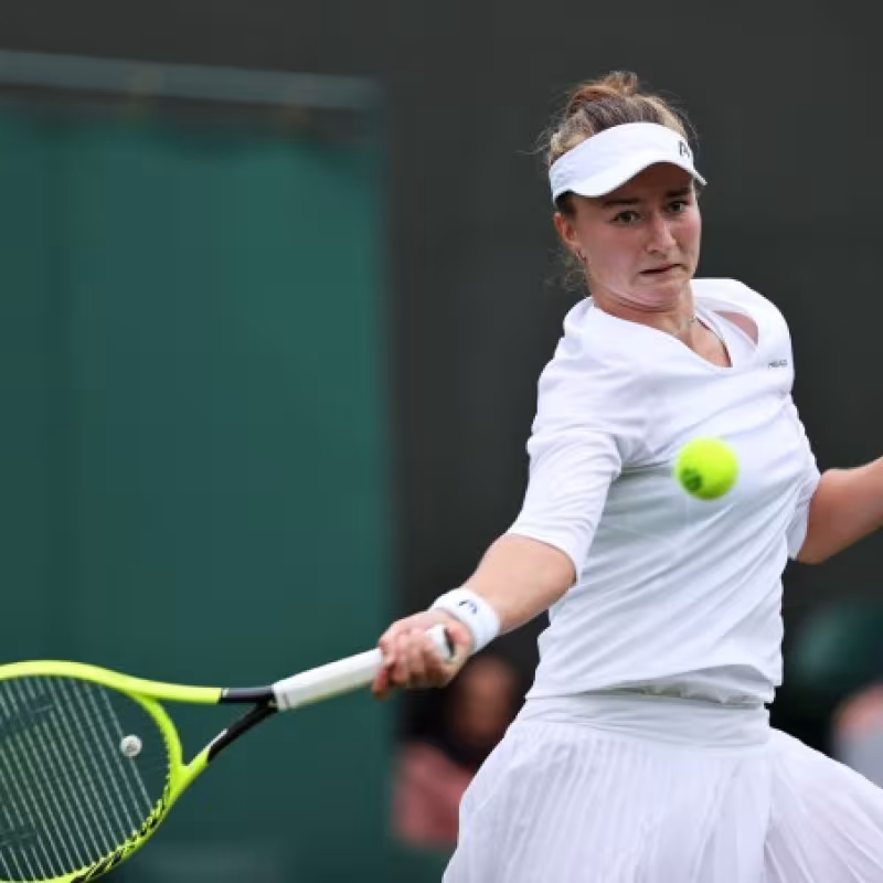 WTA Praga: Krejcikova sí cumple en su debut