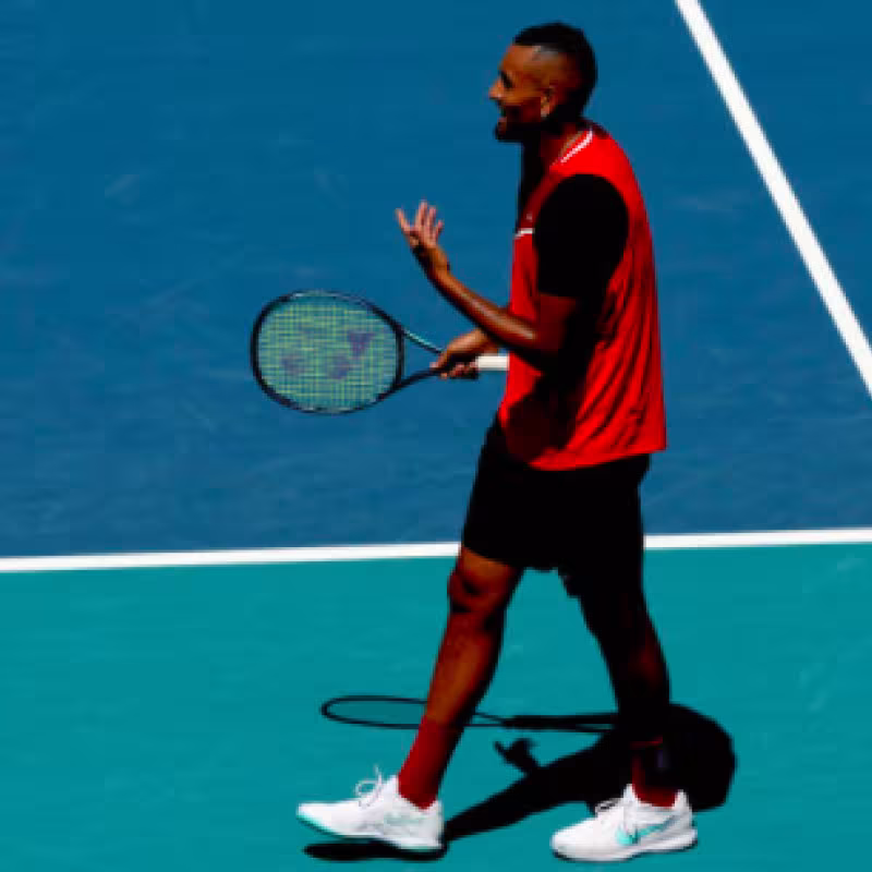 Kyrgios contesta a Bernardes con dureza