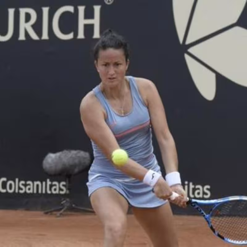 Mertens cumplió con la lógica y derrotó a Arruabarrena