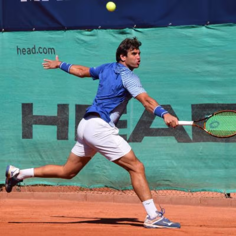 Malek Jaziri disputando el Challenger de Alicante. Fuente: Academia Equelite