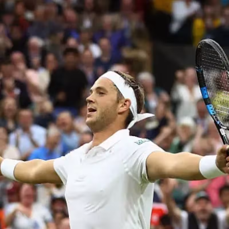 Marcus Willis en su inolvidable duelo ante Roger Federer en Wimbledon. Foto: Getty