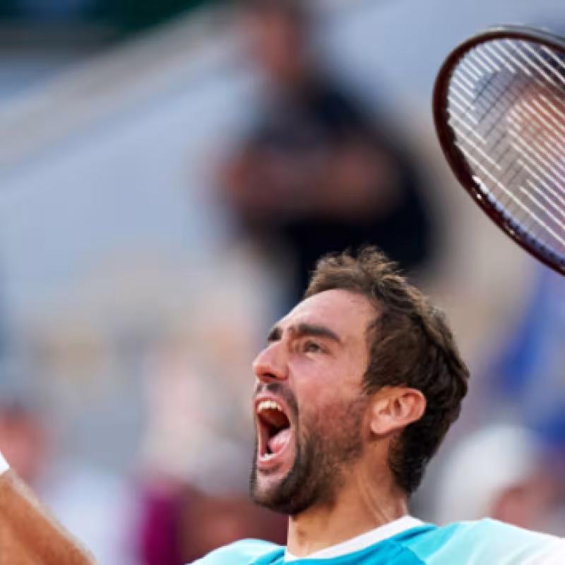 Cilic adelanta a Federer como ganador de batallas a cinco sets