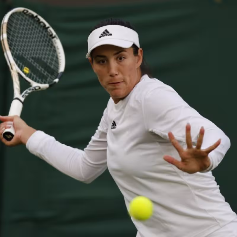 Muguruza, salvada por la campana