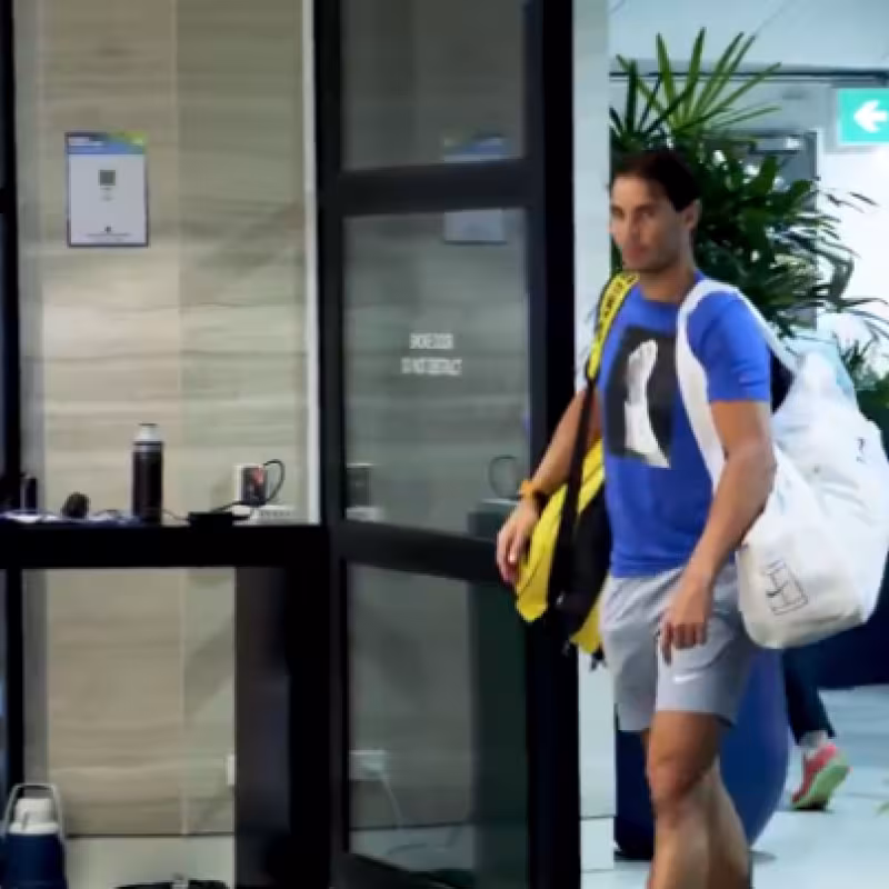 Nadal llega a Melbourne