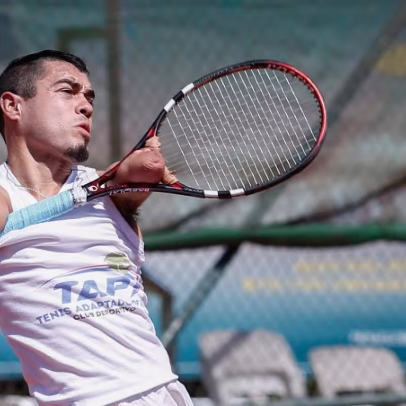 El increíble vídeo de tenis adaptado que se ha hecho viral en redes