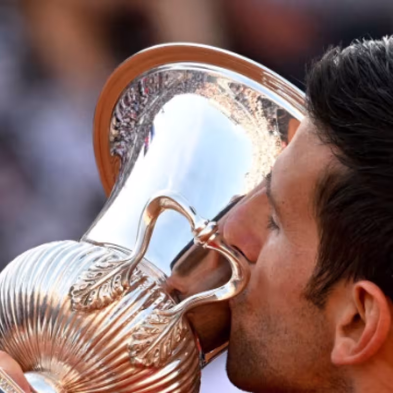 Djokovic pone distancia en el número de Masters 1000