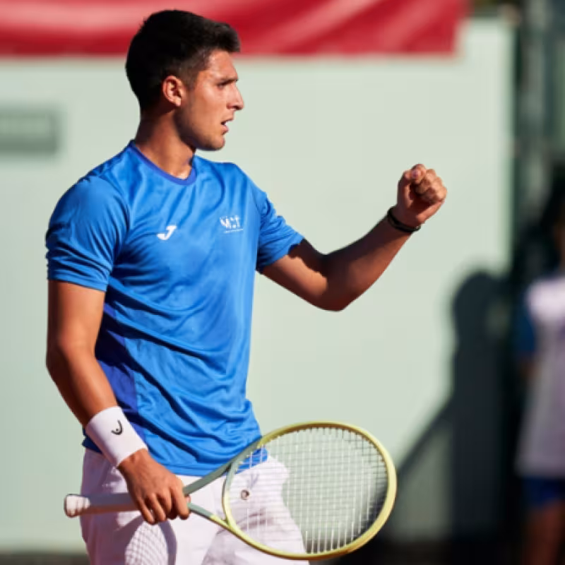 Pablo Llamas enciende la fase previa de Wimbledon