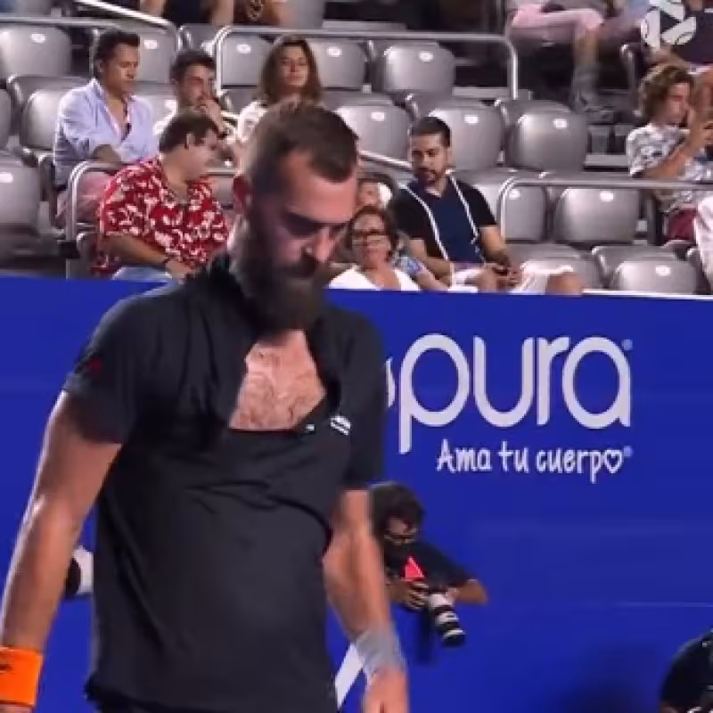 Paire vence a Lajovic y mete en apuros a Serbia