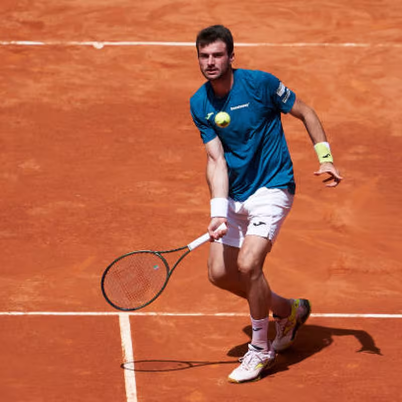 Pedro Martínez logra el pase al cuadro final de Roland Garros 2023 con una remontada épica