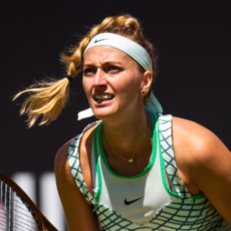 Kvitova fulmina a Podoroska en 50 minutos