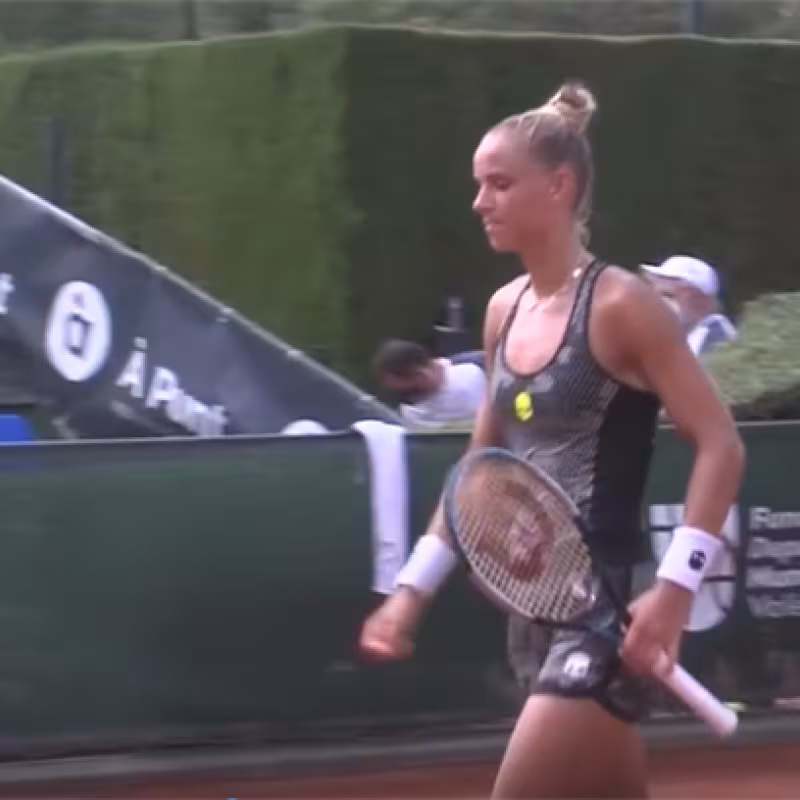 Arantxa Rus inclina a Van Uytvanck y se cita con Serena