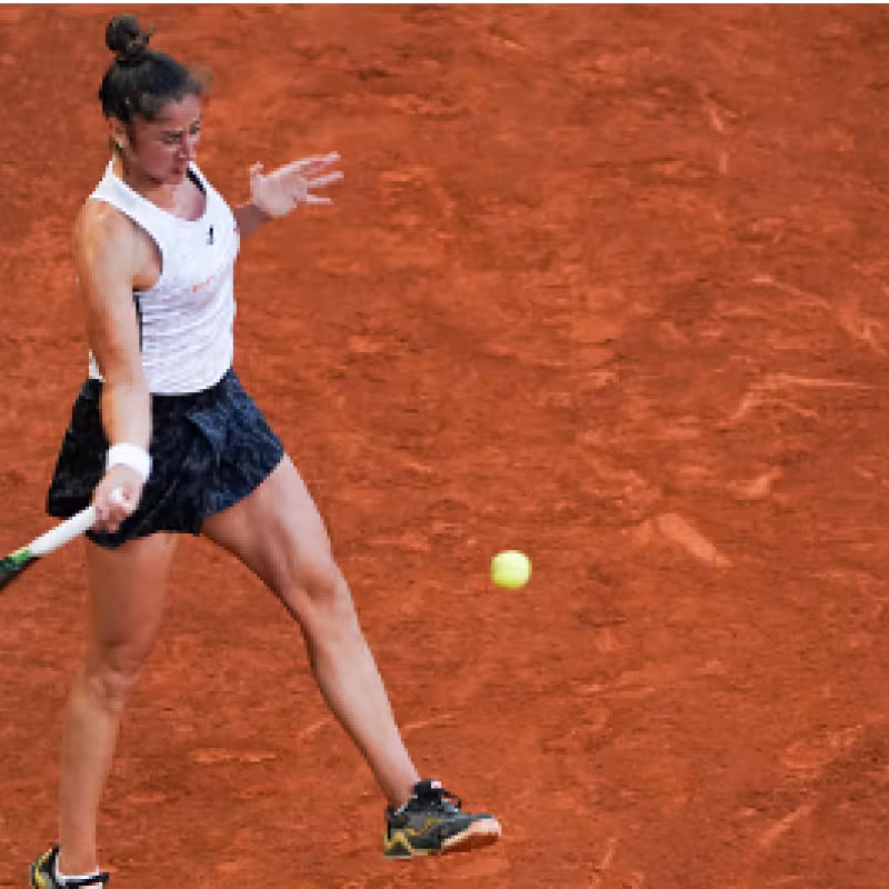 Sorribes causa baja de última hora en Roland Garros 2022
