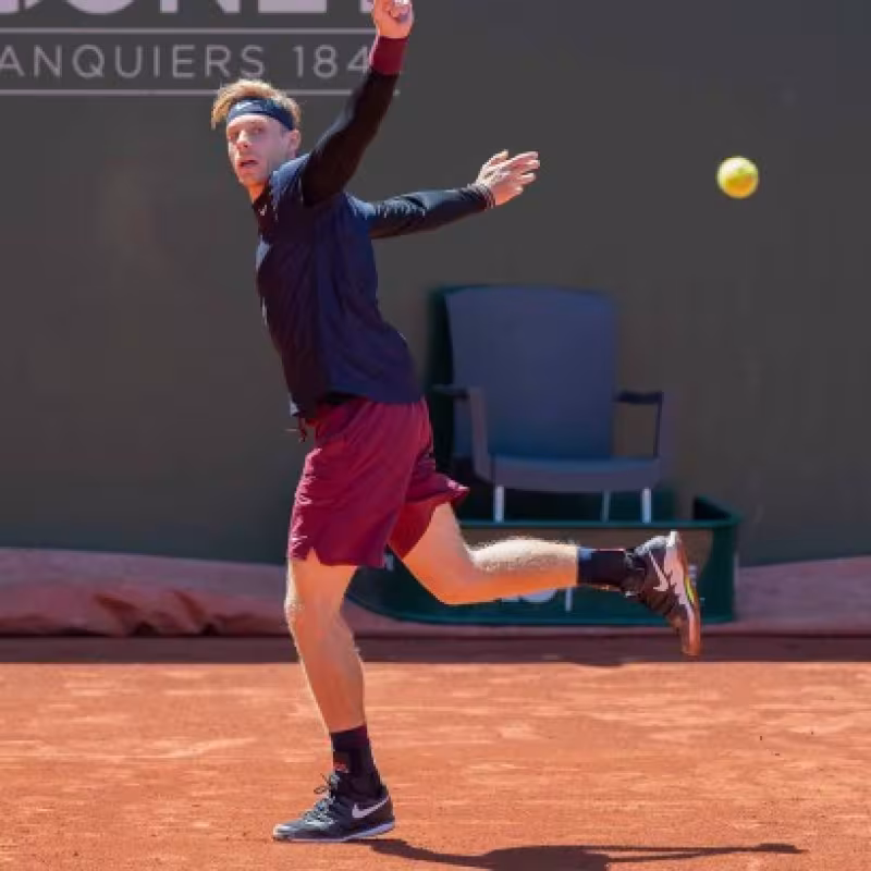 Denis Shapovalov se verá las caras con Ruud en la final de Ginebra
