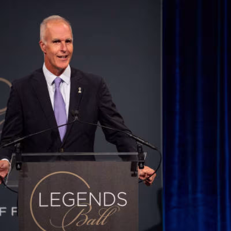 Todd Martin durante una ceremonia. Fuente: Getty