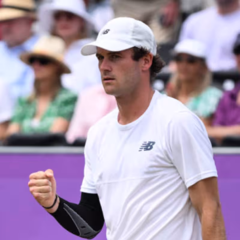 Paul apaga la llama de Wawrinka en Queen´s