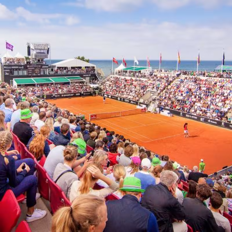 Pista Central del ATP Bastad. Fuente: Swedish Open