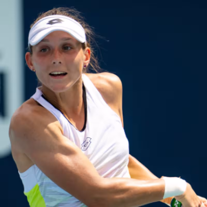 Gracheva y Cirstea sorprenden a Jabeur y a Garcia
