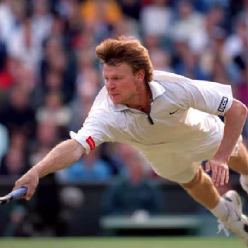 Vladimir Voltchkov, en su duelo de semifinales en Wimbledon 2000. Fuente: Getty