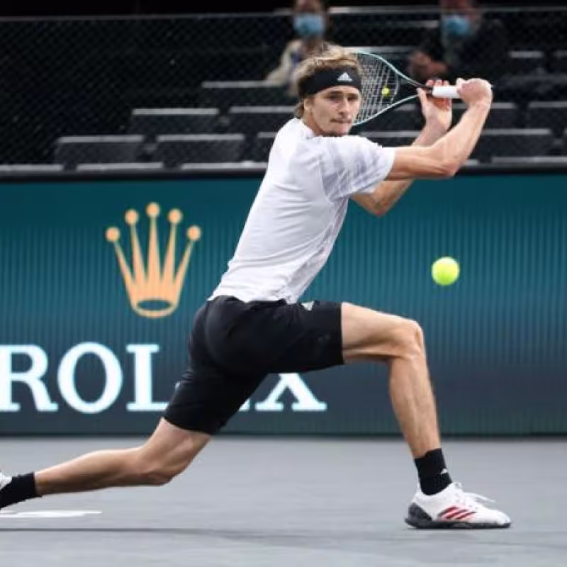 Zverev sigue impasible en París y ya espera a Nadal en semifinales