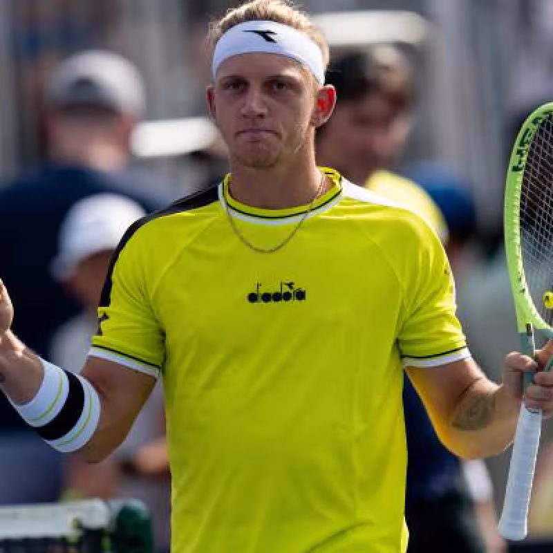 Horario y dónde ver hoy en TV y online Alejandro Davidovich ante Mackenzie McDonald en cuartos del ATP Toronto 2023