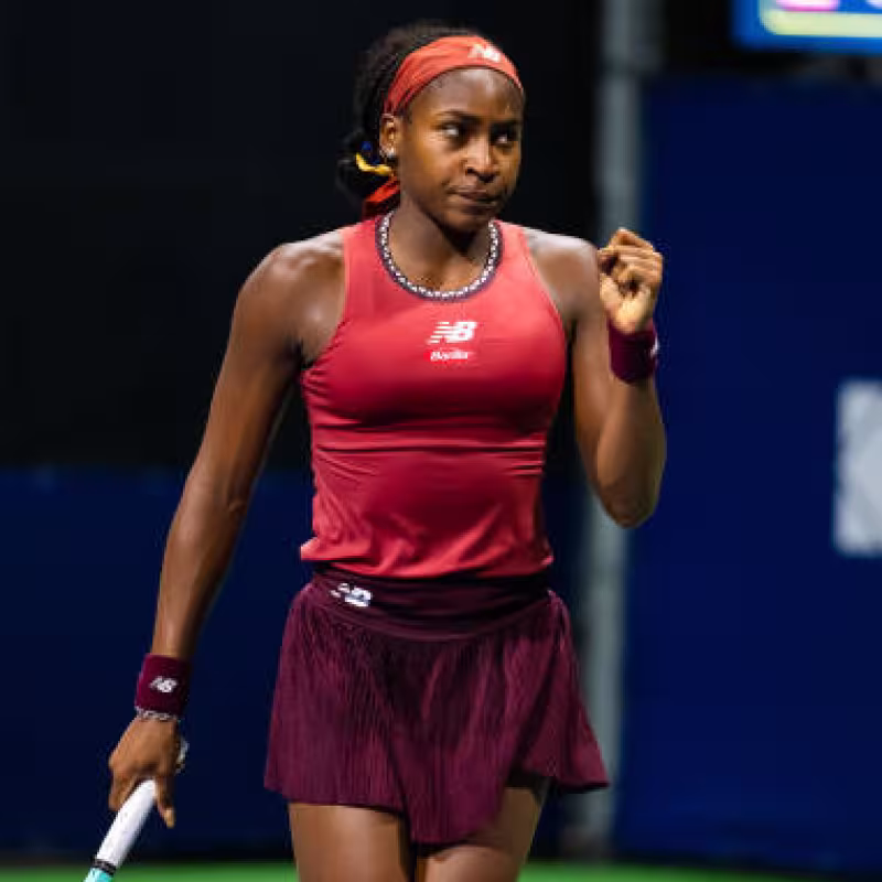 Gauff se cita con Pegula tras eliminar por la vía rápida a Vondrousova