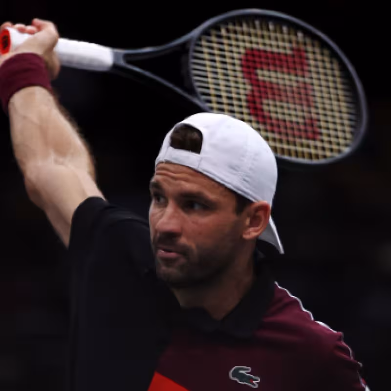 Grigor Dimitrov vence a Stefanos Tsitsipas en el ATP Rolex Paris Masters 2023. Foto: Getty