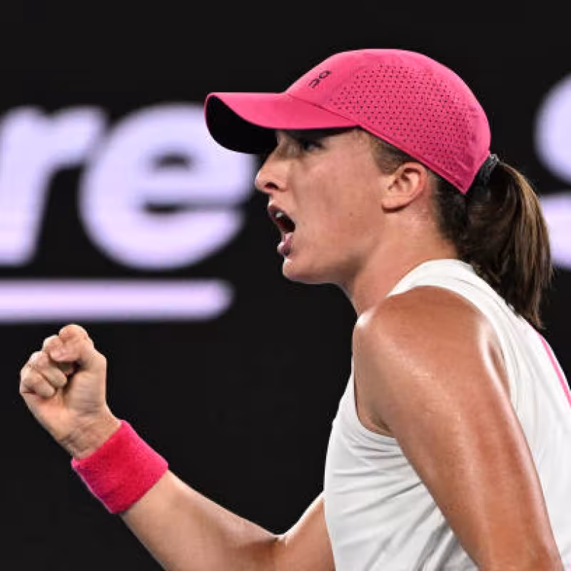 Iga Swiatek gana Danielle Collins en segunda ronda. Foto: Getty