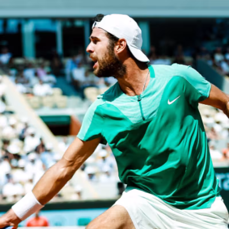 Karen Khachanov triunfa en el ATP Zhuhai 2023. Foto: Getty