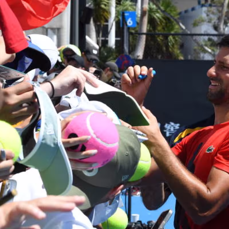 Djokovic revela que está escribiendo un libro y planea hacer una autobiografía