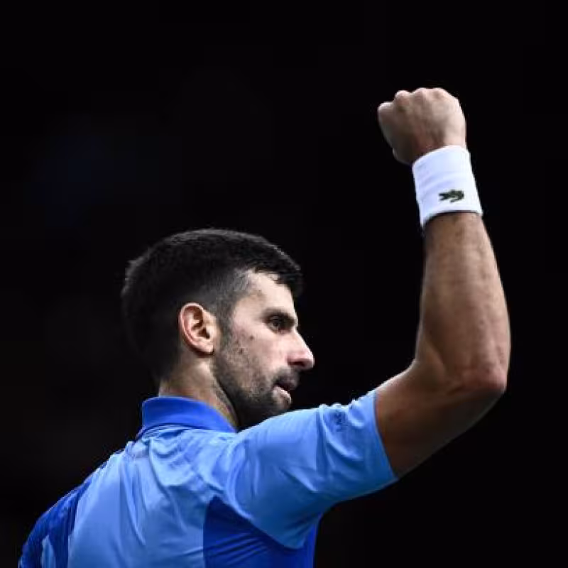 Novak Djokovic gana a Holger Rune en ATP París 2023. Foto: gettyimages