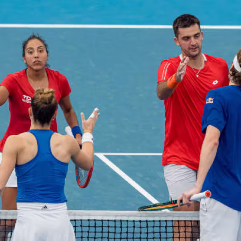 United Cup 2024. Tsitsipas renuncia al individuales y Grecia sucumbe ante Chile