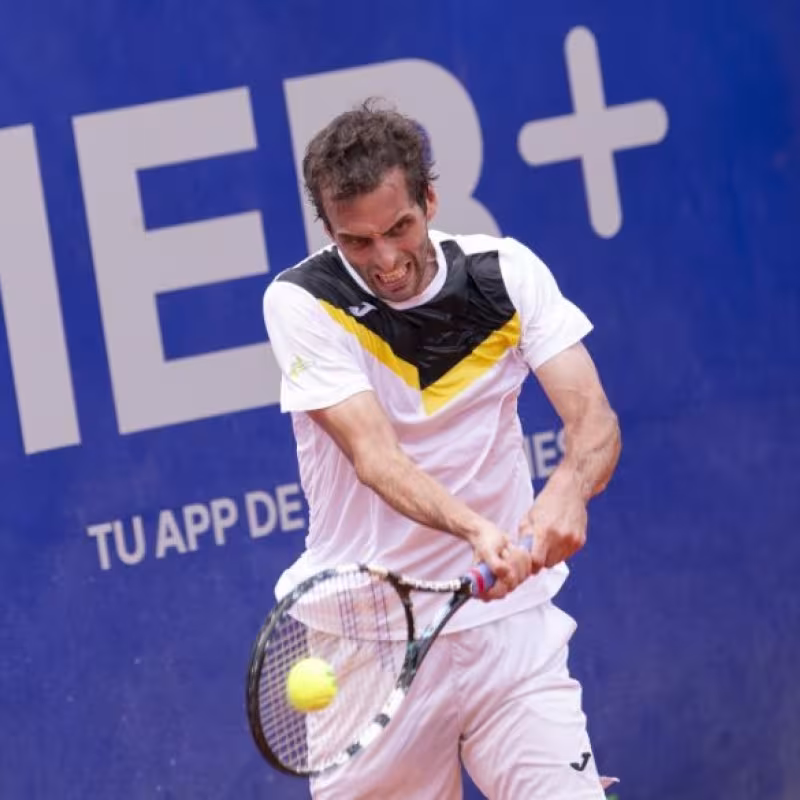 Albert Ramos. 